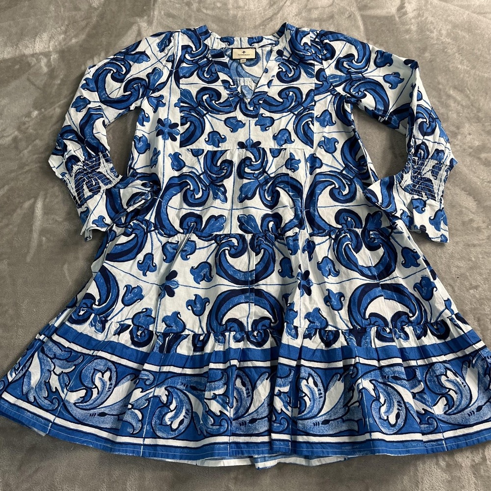 Tuckernuck Dress Womens XS Blue Floral V Neck Long Sleeve Smocked Mini Boho